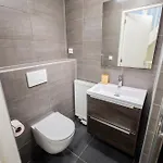 Friendly 50m2 One-bedroom - We39a アパート ティエル