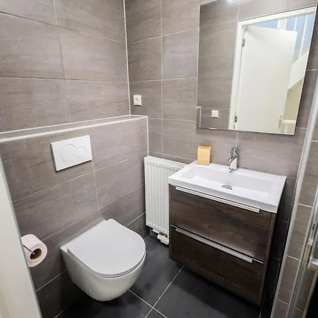 Friendly 50m2 One-bedroom - We39a Apartment Tiel